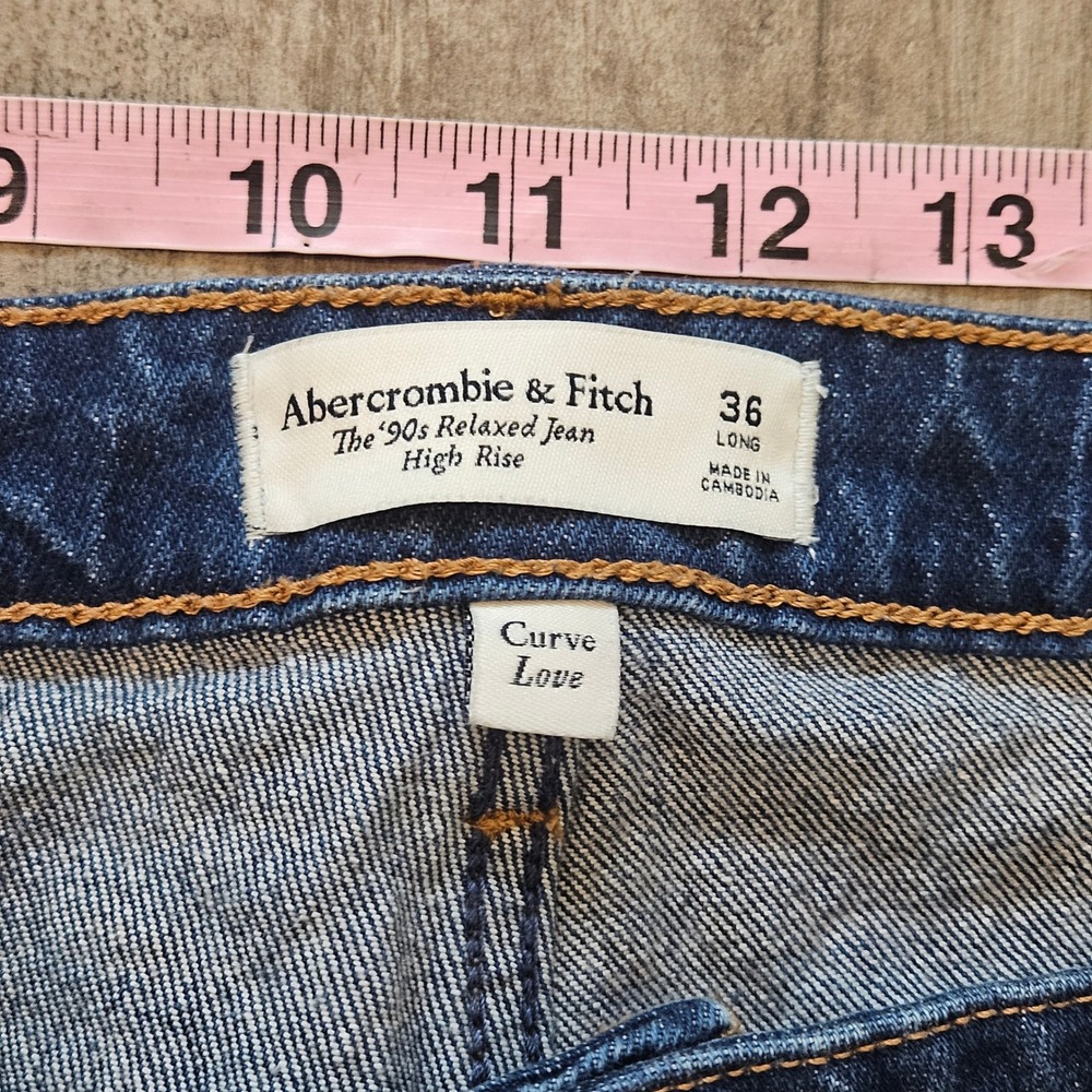 Abercrombie & Fitch 90s Relaxed Jean Women Size 36 Long Curve Love High Rise - Picture 9 of 11